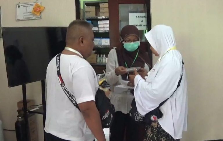 Sakit dan Terkendala Visa, 12 Jemaah Haji Tertunda Berangkat