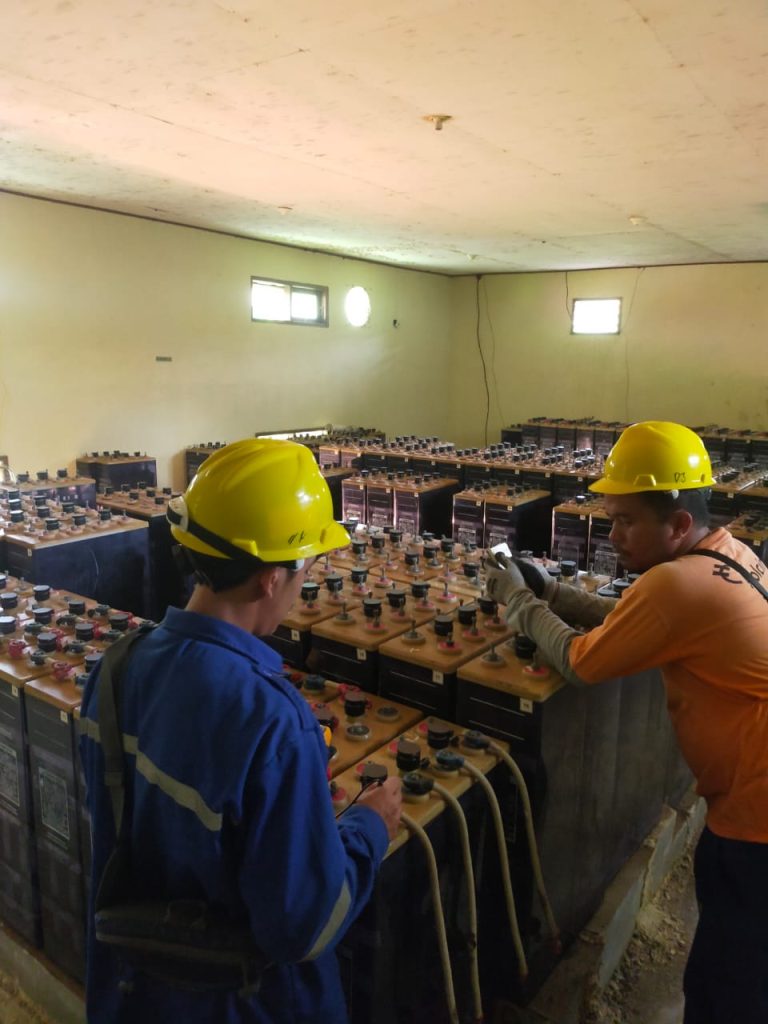 Kejar Elektrifikasi, PLN NP Revitalisasi PLTS di Indonesia Timur