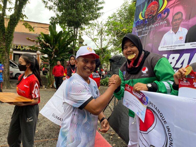 16 Atlet Petanque Jatim dari Unesa Juara Umum BK PON di Bali