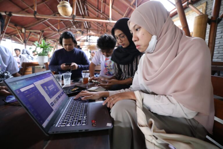 Ganjar Creasi Komitmen Tingkatkan Generasi Muda Melek Digital di Malang