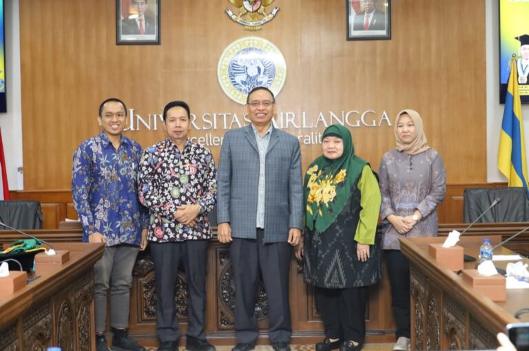 Unair Kukuhkan Tujuh Profesor Baru dalam Dua Hari