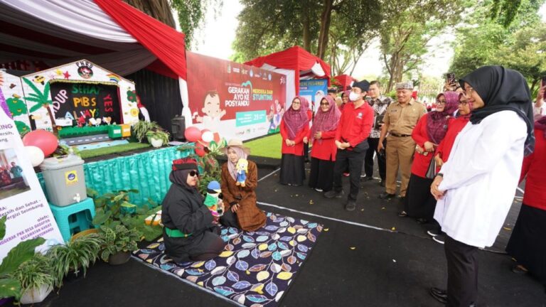 Layanan Posyandu di Banyuwangi mulai menyasar kalangan remaja.