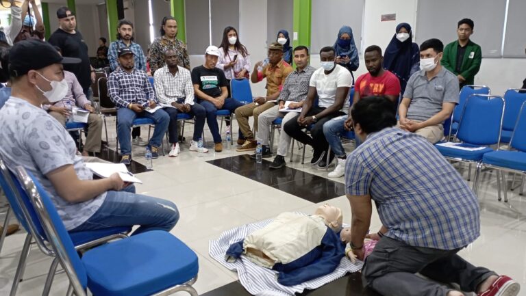 Unusa Bekali 29 Pengungsi Jadi Kader Kesehatan Migran