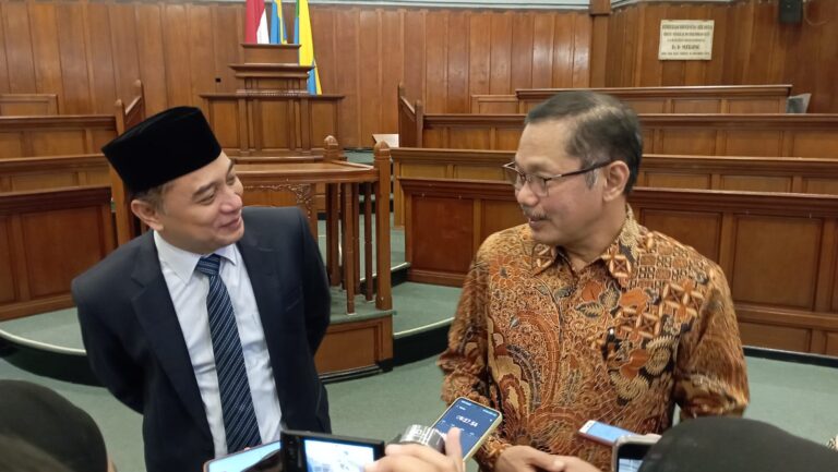 Mahasiswa Fakultas Kedokteran Unair Diterjunkan Bantu Atasi Stunting