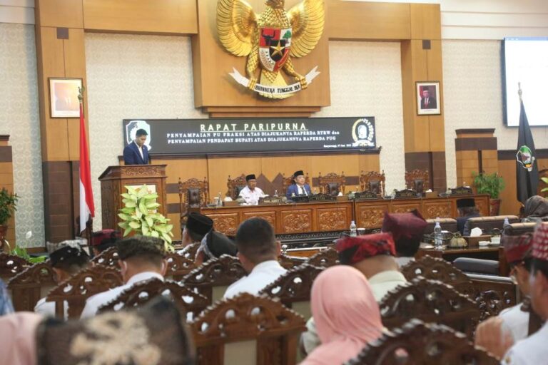 Paripurna pengesahan APBD Banyuwangi tahun 2023, belum lama ini.