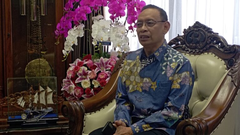 Sejak 2020, Unair Terapkan Lulus Kuliah Tanpa Skripsi