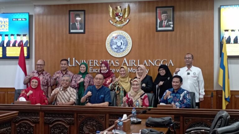 Unair Tambah 12 Profesor Baru