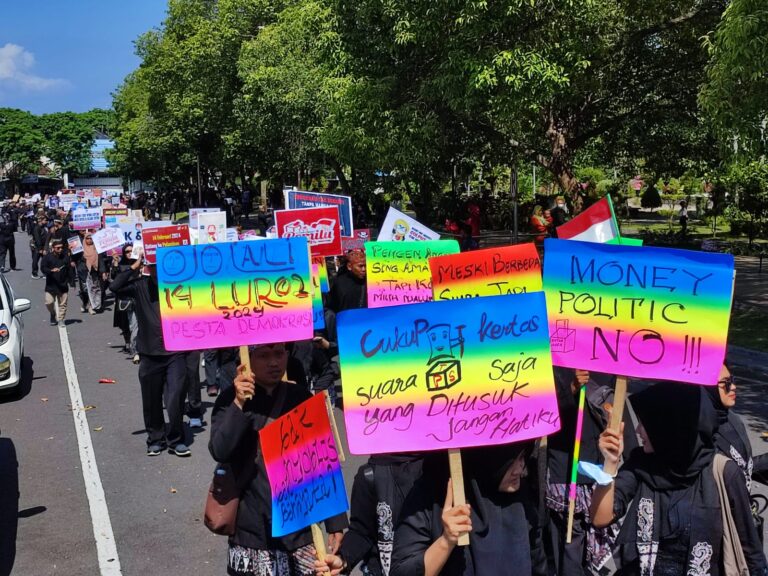 Kirab Pemilu 2024 Mampir di Banyuwangi, Targetkan Dongkrak Pemilih