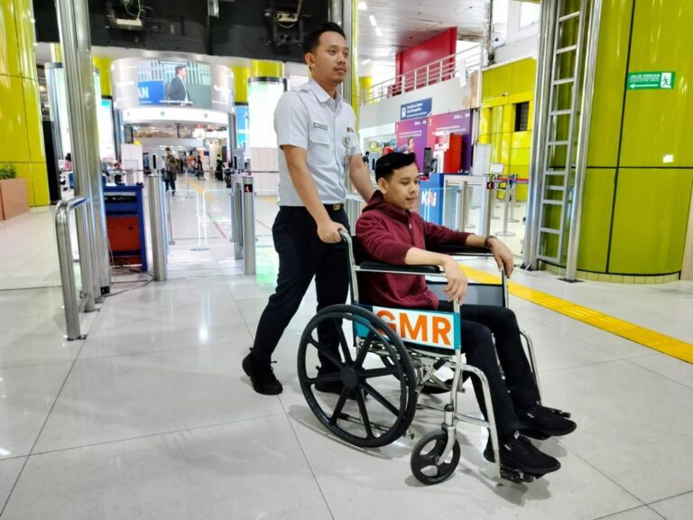 KAI Daop 8 Beri Diskon 20 Persen Bagi Penyandang Disabilitas
