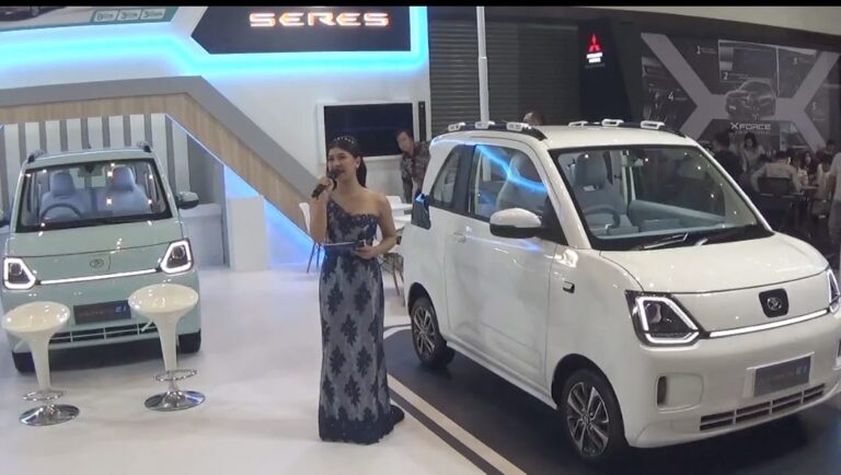 Mobil Listrik DFSK dan Seres Ramaikan GIIAS Surabaya 2023