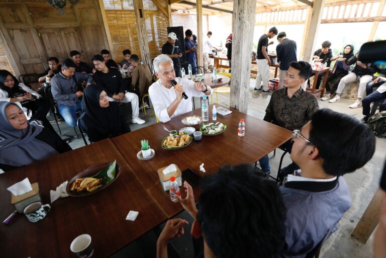 Ganjar Serap Aspirasi BEM Malang Raya Soal Penegakkan Hukum lewat Diskusi