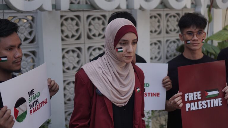 Mahasiswa Palestina di UM Surabaya Serukan Perang Israel dan Palestina Berakhir