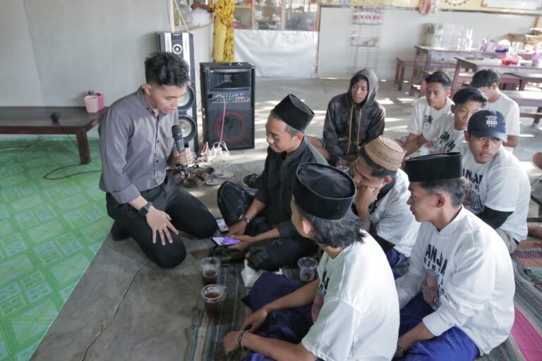 Nelayan Pesisir Ganjar, Adakan Pelatihan Somed untuk Anak Nelayan di Jatim