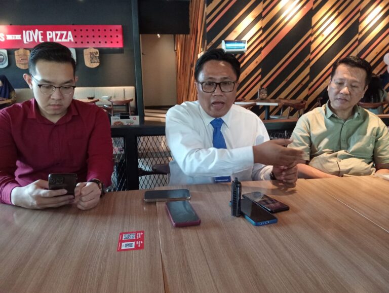 Nasabah Laporkan Bank Swasta ke OJK Terkait Pengalihan Kredit