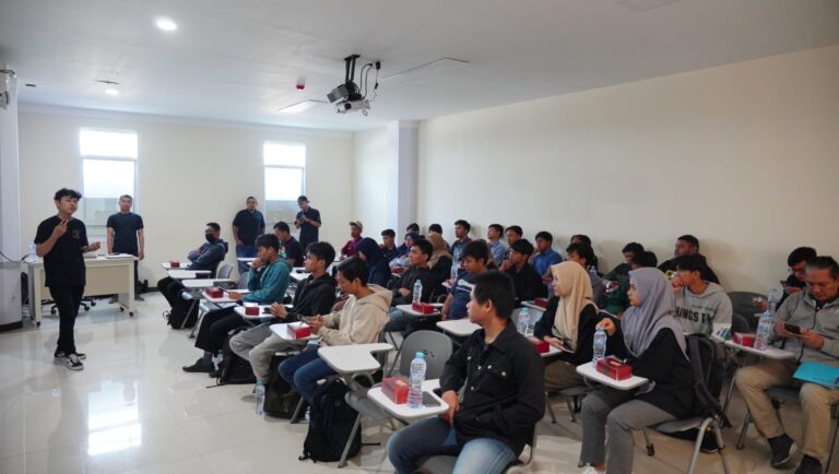 Sistekin Untag Ajak Komunitas IT se-Jatim Jaga Keamanan Siber