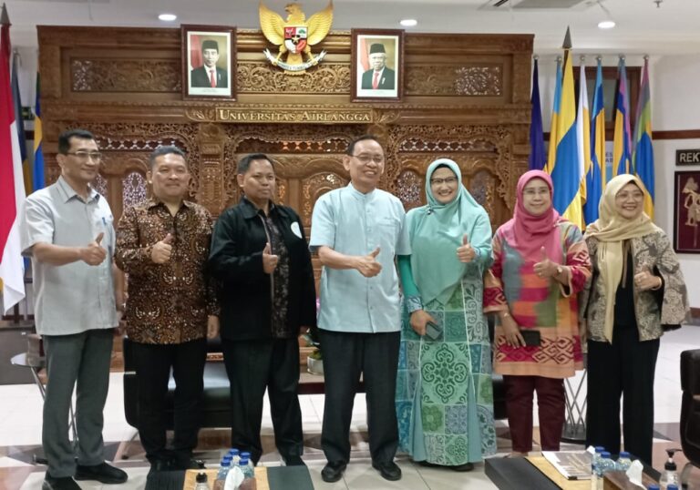 Enam Guru Besar Unair Diharapkan Mampu Menebar Kebermanfaatan bagi Umat