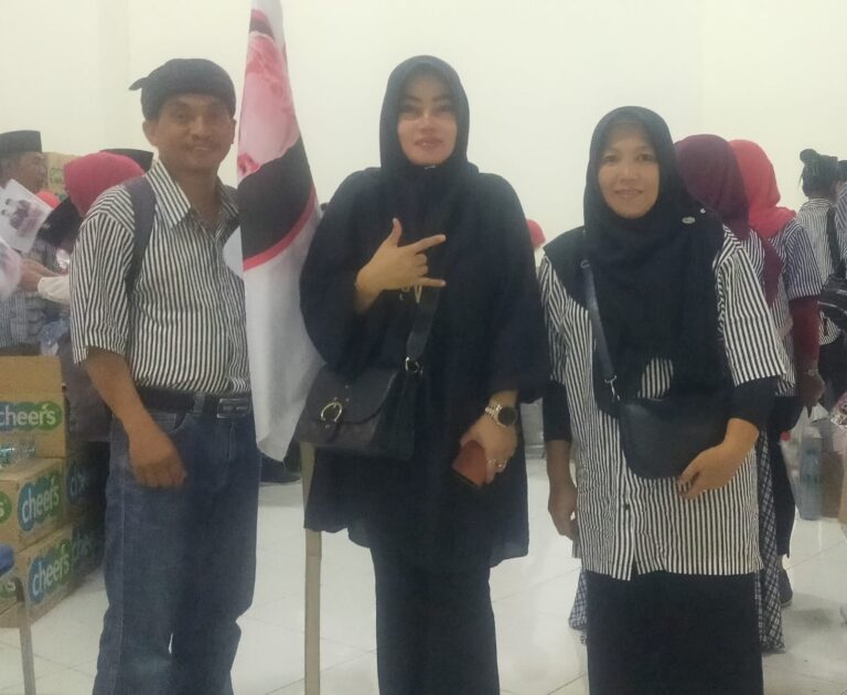 Menangkan Ganjar Mahfud, Legislator Cantik ini Kerahkan Relawan untuk Doa Bersama