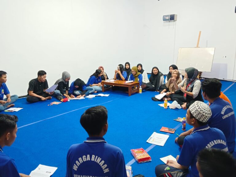 Bebas Kantongi Ijazah, Warga Binaan Lapas Banyuwangi Diberikan Pendidikan Kejar Paket