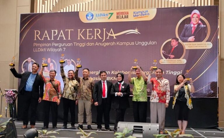 LLDIKTI Wilayah VII Jatim Gelar Anugerah Kampus Unggulan 2023