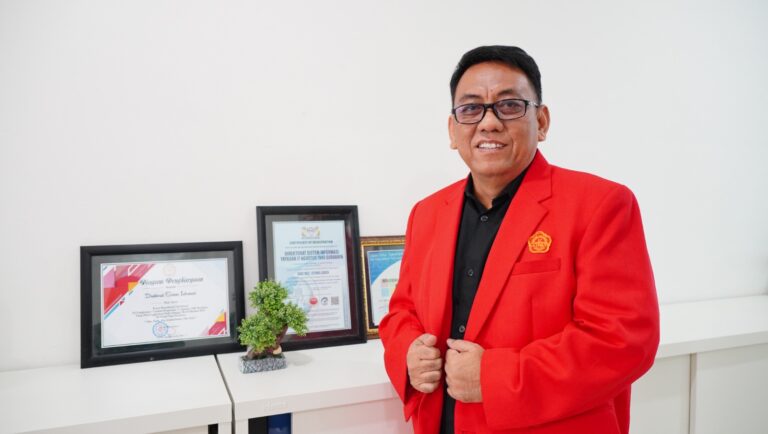 Akademisi Untag Surabaya Ungkap Ancaman pada Demokrasi Digital