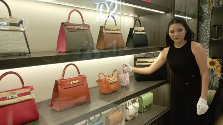 SOI Gallerie, Toko Tas Mewah Hadir di PTC Mall Surabaya