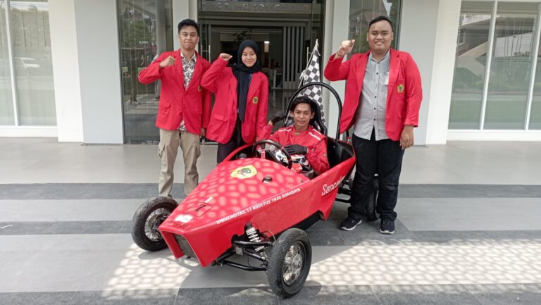 Mahasiswa Untag Surabaya Rancang Mobil Balap Listrik Sancaka