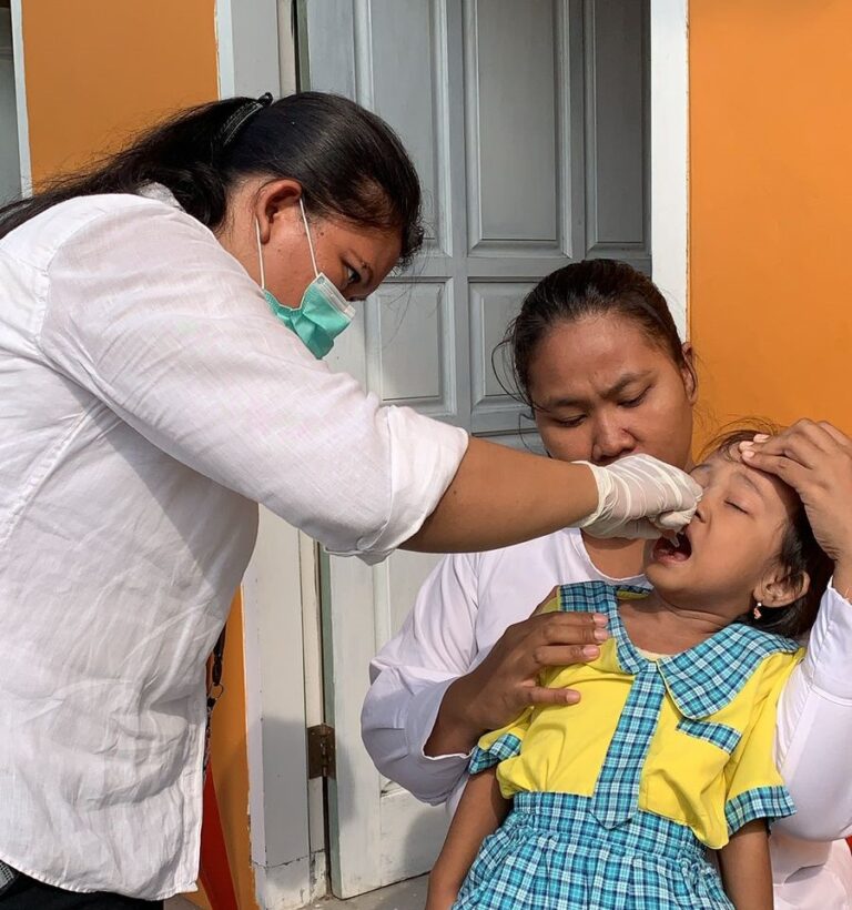 Dinkes Surabaya Ajak 119 Mahasiswa Unusa Bantu Pelayanan Imunisasi Polio
