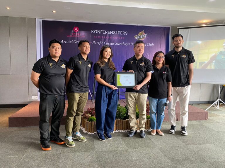 Artotel Group Kolaborasi dengan Pacific Caesar Surabaya Basketball Club