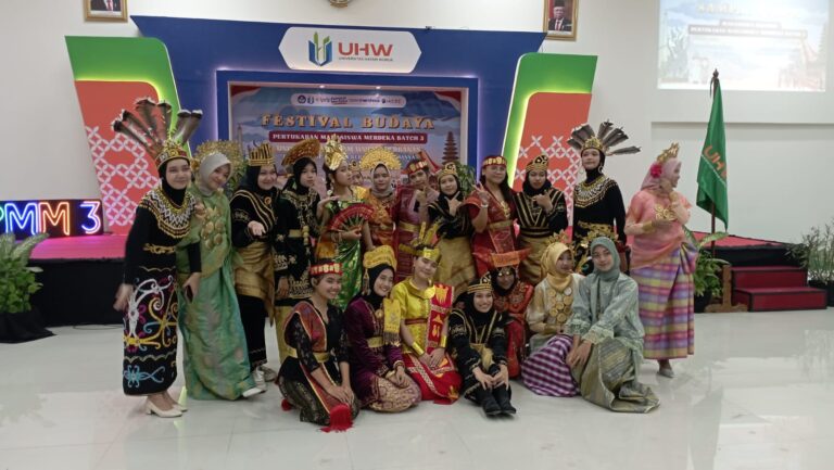 UHW Perbanas Lepas 35 Mahasiswa Program PMM Batch Tiga