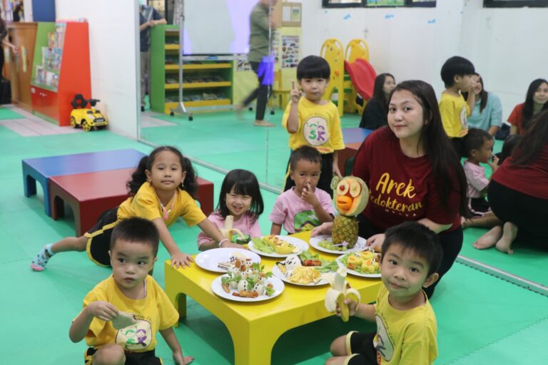 Mahasiswa FK Ubaya Kampanye Pencegahan Stunting