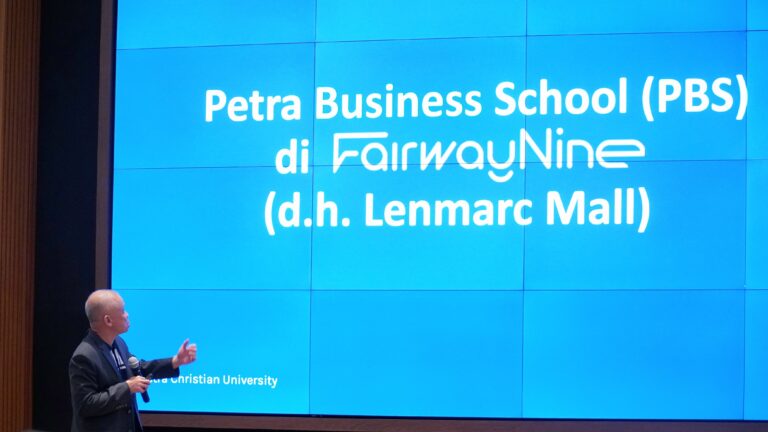 PCU Petra Business School, Tarik Mahasiswa Asing Belajar di Surabaya