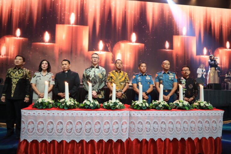 Perayaan Natal Bersama TNI/Polri, ASN dan Masyarakat Wilayah Kogartap III Surabaya