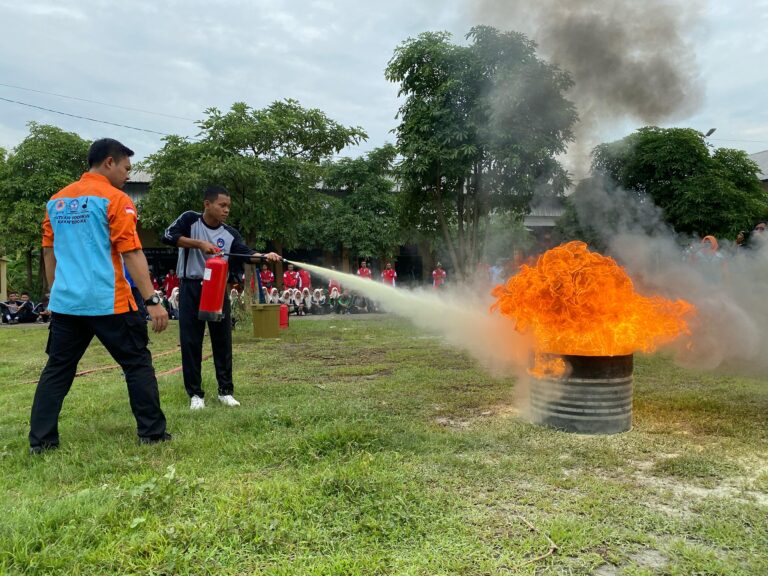 SMKN 1 Jetis Mojokerto Tuntaskan SPAB