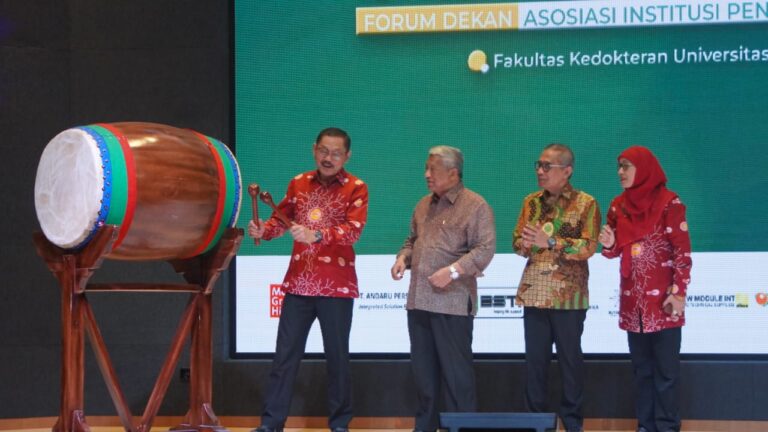 AIPKI 2024 Bahas Tantangan Kesehatan di Era Society 5.0