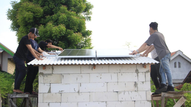 Alat Penghasil Es Ramah Lingkungan Karya Tim Riset ITS