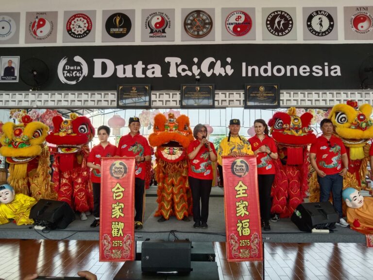 Duta Taichi Indonesia Kampanyekan Hidup Sehat Melalui Open House Imlek 2575
