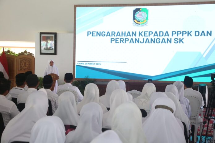 Tenaga PPPK Pemkab Banyuwangi menerima perpanjangan kontrak. (Foto/ist)