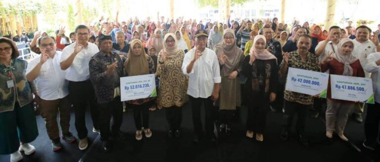 Ke Banyuwangi, Menko PMK Apresiasi Penanganan Kemiskinan Ekstrem