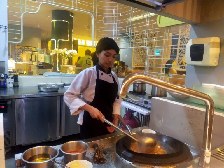 Inilah 100 Menu Makanan, Dipersembahkan Hotel Yello untuk Pengunjung yang Buka Puasa