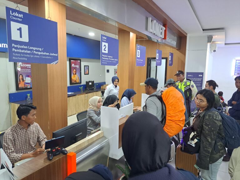 Tiket KA Lebaran 2024 Terjual 180.022 Tempat Duduk