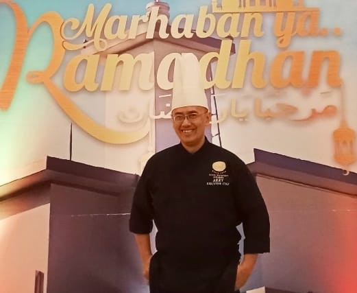 Nikmatnya Bebalung Asam Pedas dan Kambing Guling di Hotel Majapahit Surabaya MGallery