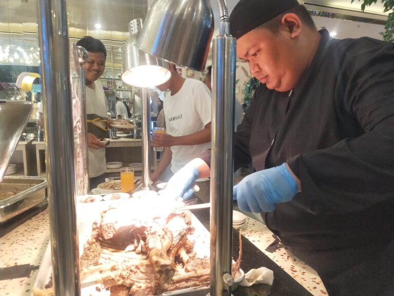 Inilah Kiprah Chef Profesional Hotel Berbintang, Simak Kisahnya….