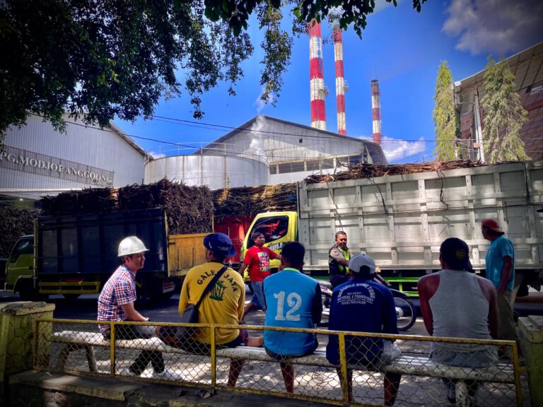 Pabrik Gula SGN Siap Mulai Giling Tebu Petani 2024