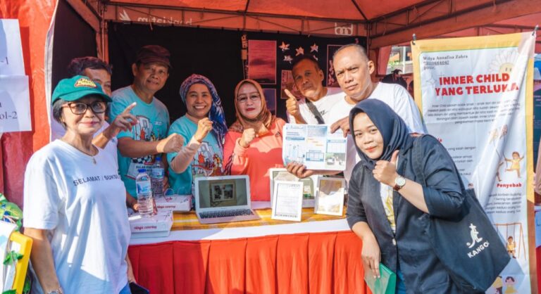 Pameran Bulan Pendidikan Unesa Hadirkan Ribuan Karya