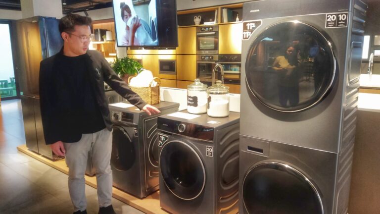 Dongkrak Penjualan, Produk Kulkas dan Mesin Cuci Terbaru Modena ‘Diburu’ Konsumen